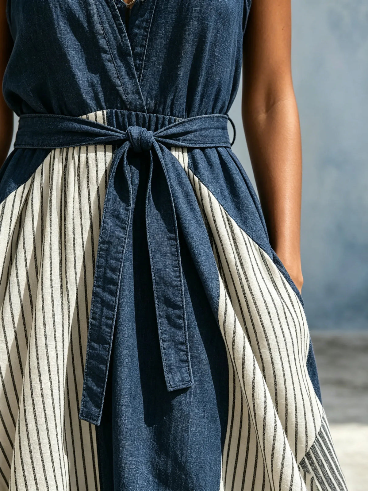 Women's Vertical Stripe Color Block Denim V Neck Sleeveless Waist Tie Maxi Dress
